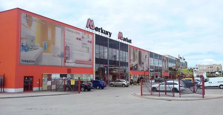 Merkury Market Komarno Nyitas